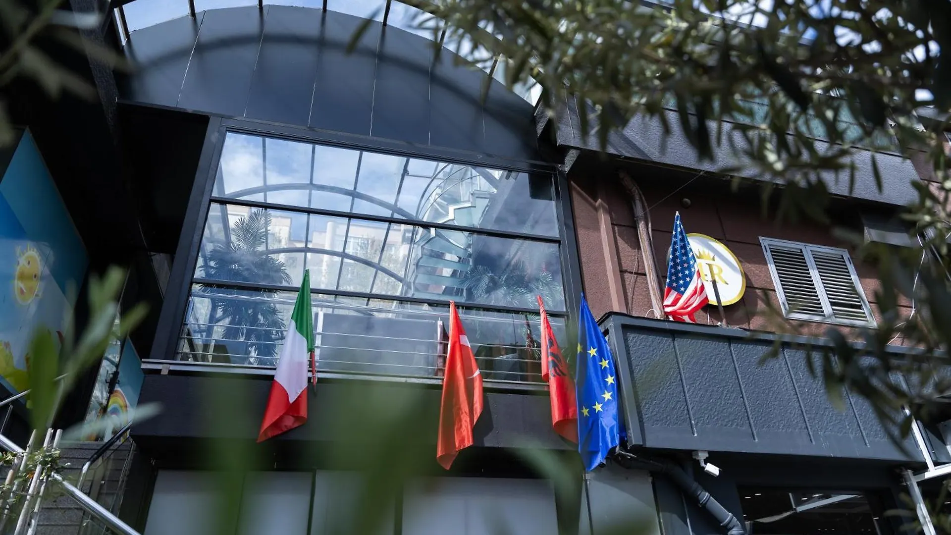 4R Colombo Hotel Tirana