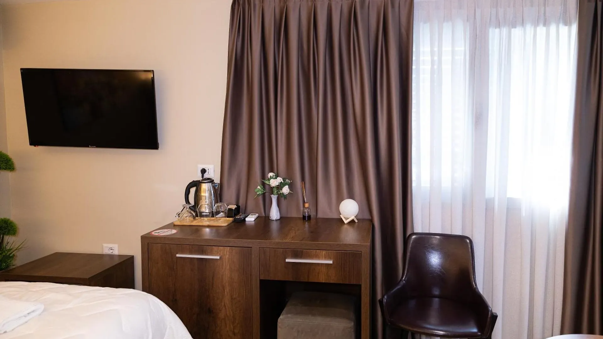 4R Colombo Hotel Tirana Albánie