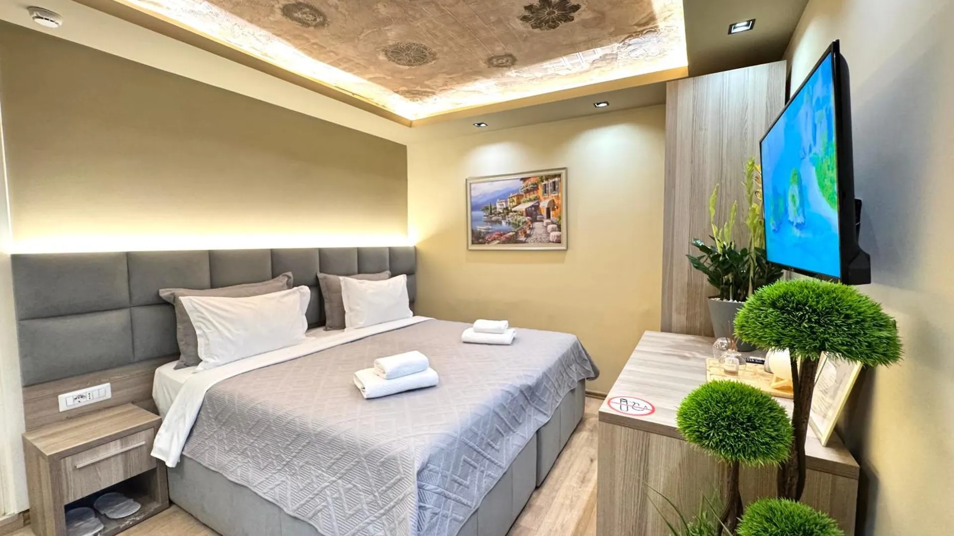 4R Colombo Hotel Tirana